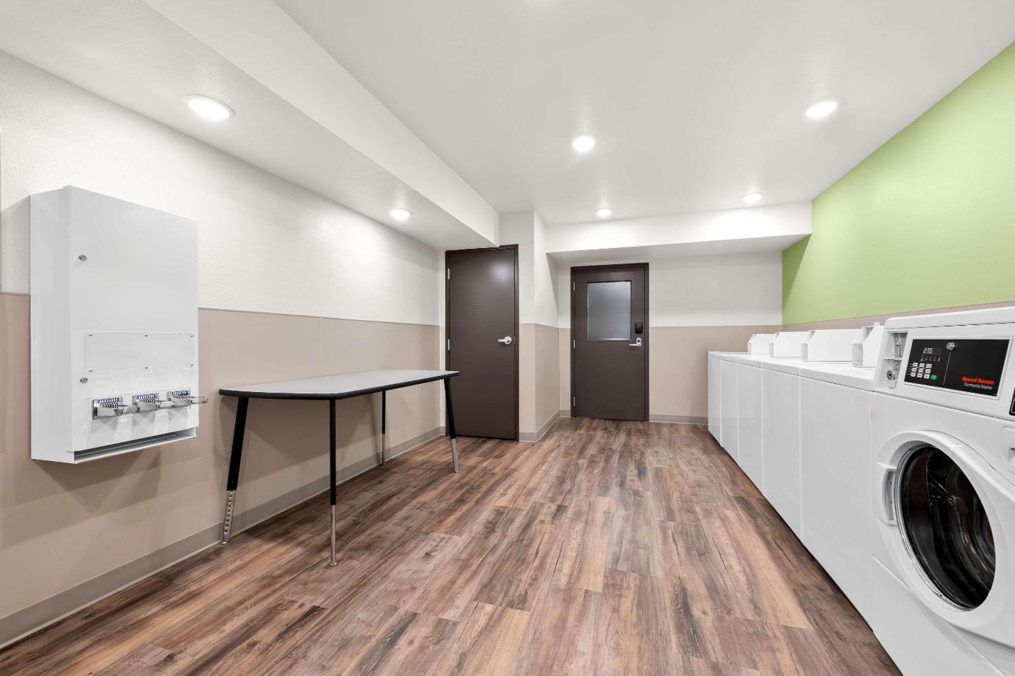 Woodspring Suites Huntsville - Research Park 외부 사진